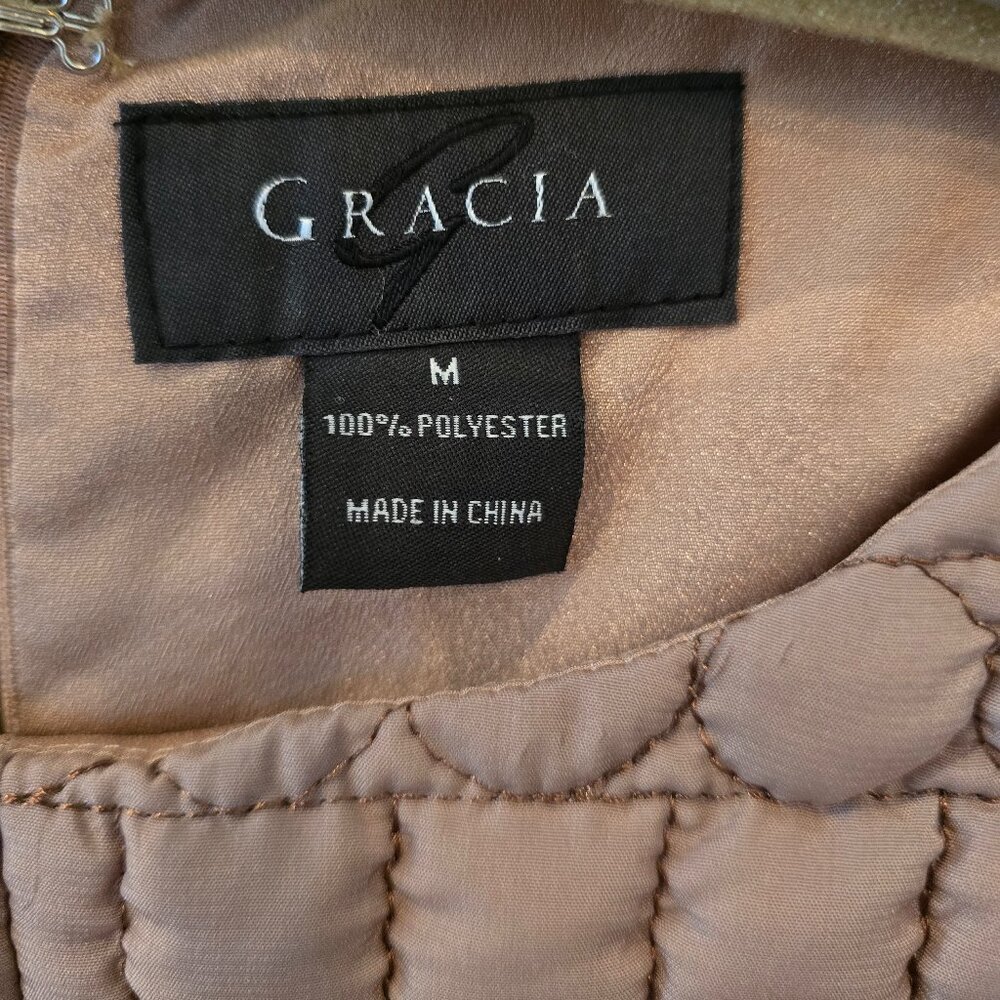 GRACIA - Ladies Peplum Top - Size Medium - Picture 3 of 3